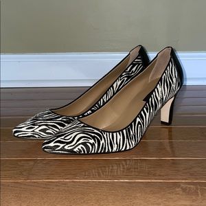 NWOT Ann Taylor Zebra Kitten Size 7M Heels